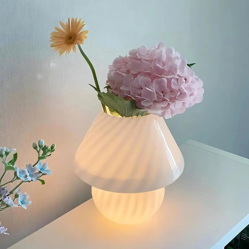 Luminária abajur de mesa 2 em 1 vaso de Flores - Kinten